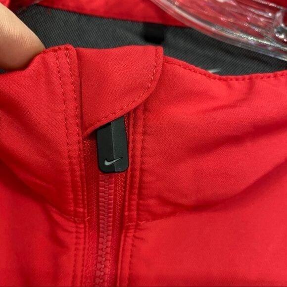 Nike Golf Stretch Windwear 1/2 Zip Pullover - Picture 3 of 5